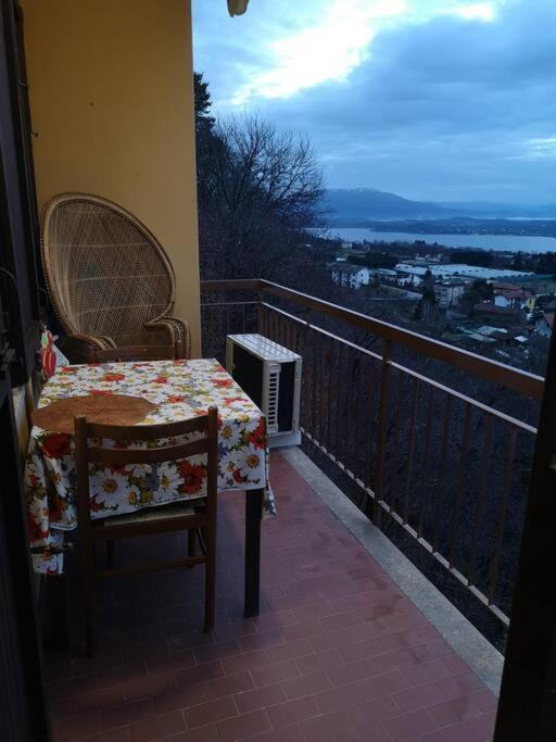 The Birdsong Between Two Lakes Nebbiuno Bagian luar foto